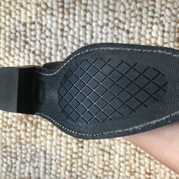 Frye Tan Harness Boots, Like New - Size 7 - Picture 3 of 6